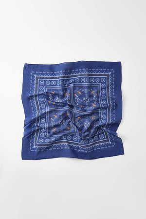 Mavi Etnik Desenli Bandana - Stil Sahibi Kadın Bandana Fular