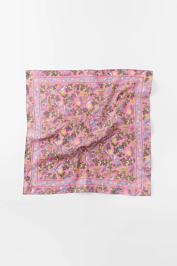 Çiçek Desenli Pembe Bandana - Stil Sahibi Kadın Bandana Fular