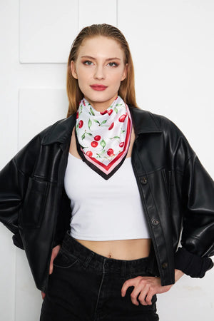 Kadın Kiraz Desenli Fular Bandana - Stil Sahibi Kadın Bandana Fular
