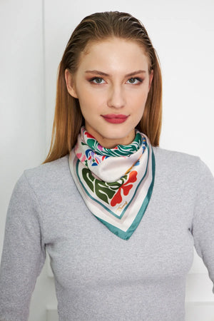 Kadın Desenli Fular Bandana - Stil Sahibi Kadın Bandana Fular