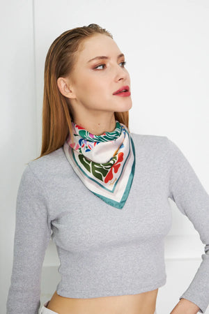 Kadın Desenli Fular Bandana - Stil Sahibi Kadın Bandana Fular