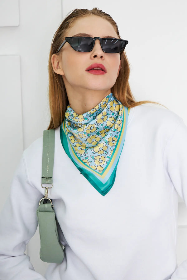Yeşil Sarı Çiçek Desenli Kadın Fular - Renkli Desenli Kadın Fular