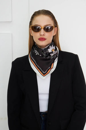 Kadın Fular Bandana - Stil Sahibi Kadın Bandana Fular