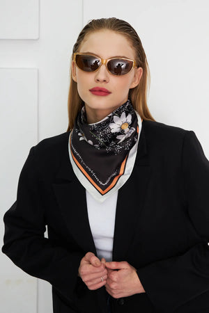 Kadın Fular Bandana - Stil Sahibi Kadın Bandana Fular