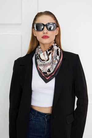 Kadın Fular Bandana - Stil Sahibi Kadın Bandana Fular