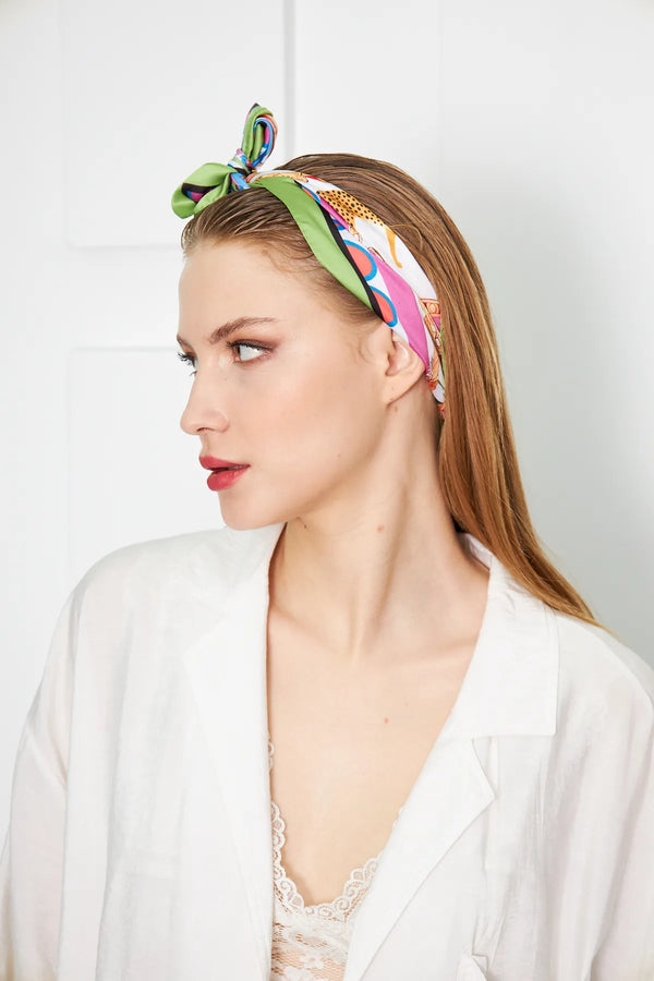 Kadın Fular Bandana - Stil Sahibi Kadın Bandana Fular