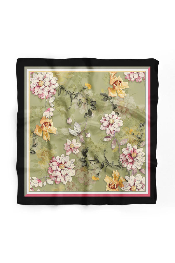 Kadın Fular Bandana - Stil Sahibi Kadın Bandana Fular